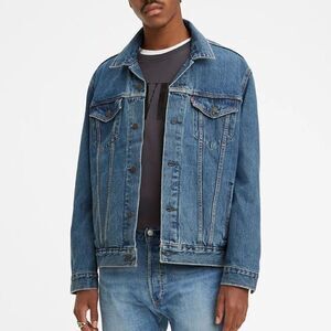 Levi’s Trucker Jacket Medium Wash 46R EUC Gently‎ Used